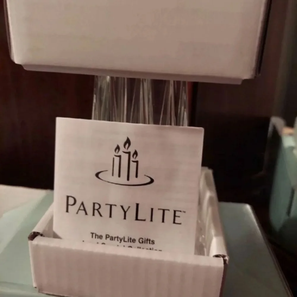 PartyLite Quad Prism Pedestal Candle Holder 24% Lead Crystal P7374 BNWT FINAL $$